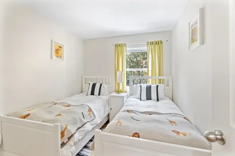 344 Greenwood Avenue Vineyard Haven MA 02568