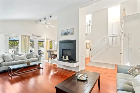 344 Greenwood Avenue Vineyard Haven MA 02568