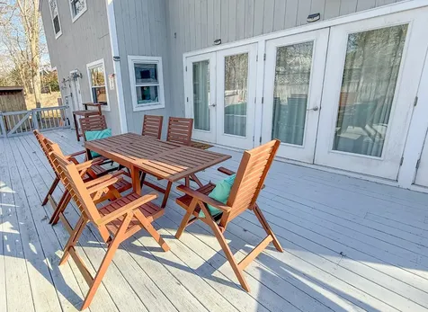 344 Greenwood Avenue Vineyard Haven MA 02568