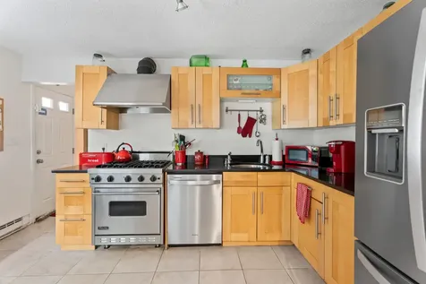 344 Greenwood Avenue Vineyard Haven MA 02568