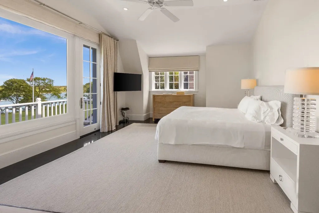 48 Witchwood Lane Edgartown MA 02539