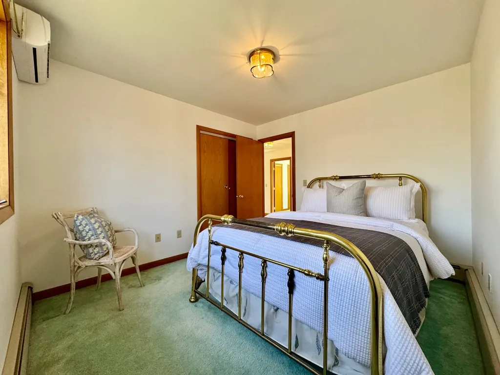 103 Meadow View Road Oak Bluffs MA 02557