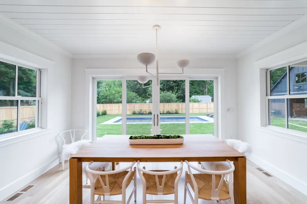 38 Pinehurst Road Edgartown MA 02539