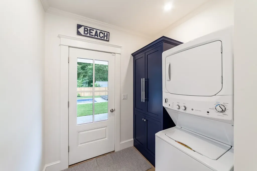 38 Pinehurst Road Edgartown MA 02539
