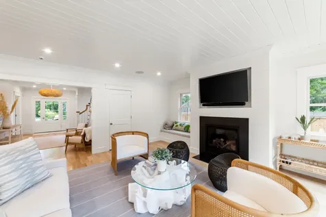 38 Pinehurst Road Edgartown MA 02539