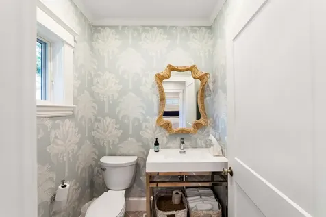 38 Pinehurst Road Edgartown MA 02539