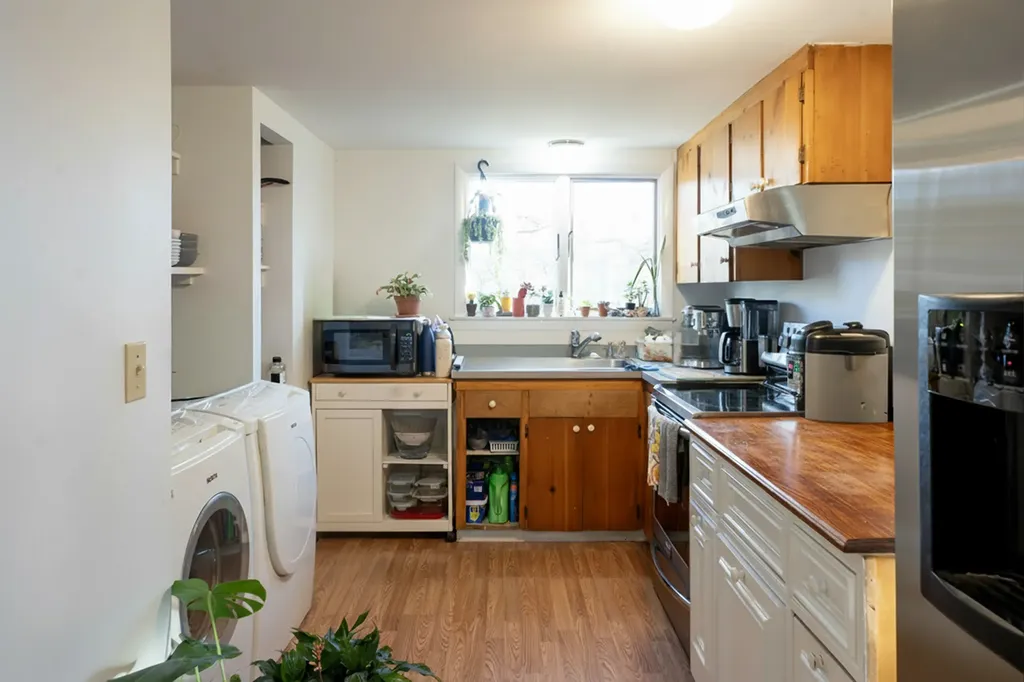 45 Quenames Road Chilmark MA 02535