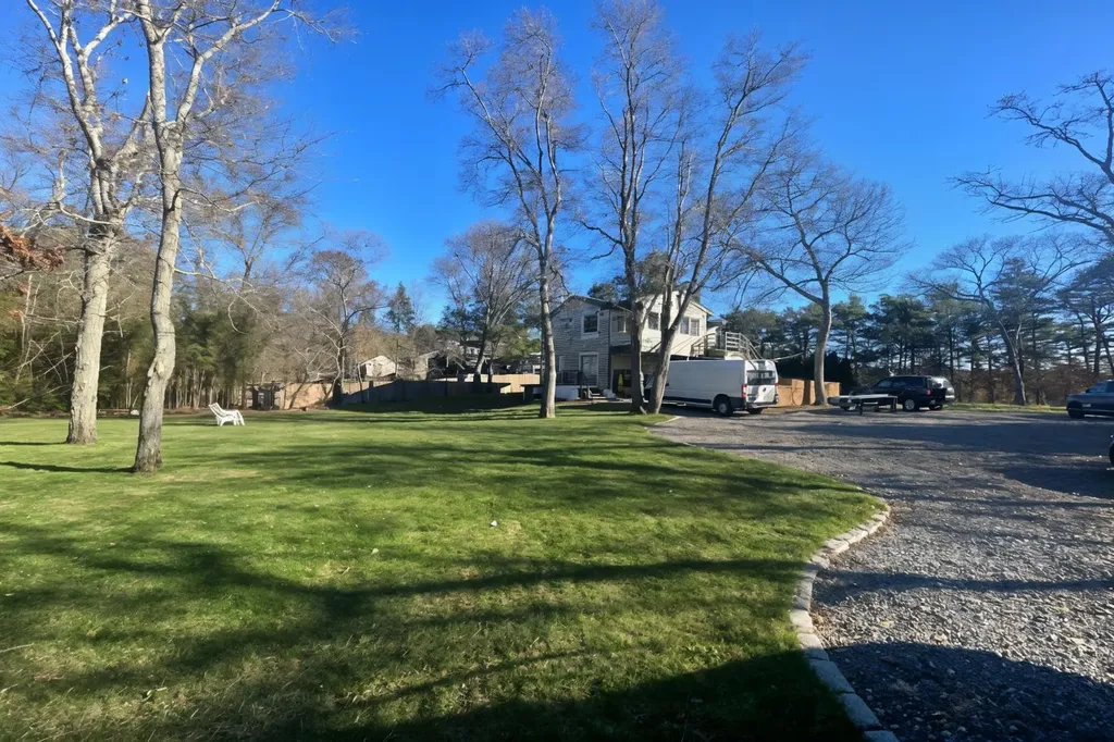 101 Tradewinds Road Oak Bluffs MA 02557