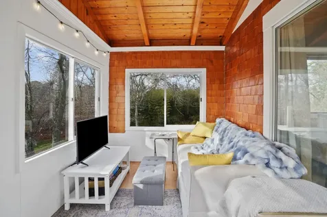 101 Tradewinds Road Oak Bluffs MA 02557