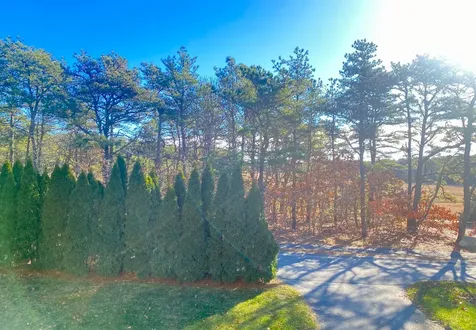 101 Tradewinds Road Oak Bluffs MA 02557