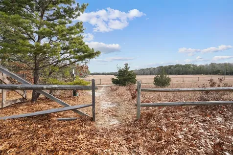 101 Tradewinds Road Oak Bluffs MA 02557