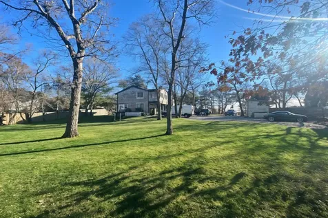 101 Tradewinds Road Oak Bluffs MA 02557