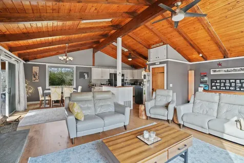 101 Tradewinds Road Oak Bluffs MA 02557