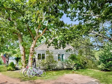 47 Quenames Road Chilmark MA 02535