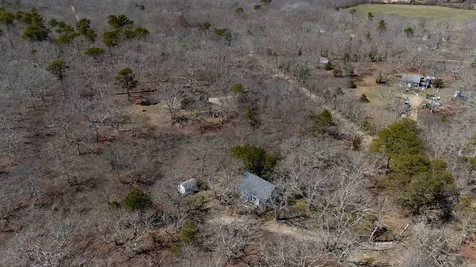 47 Quenames Road Chilmark MA 02535