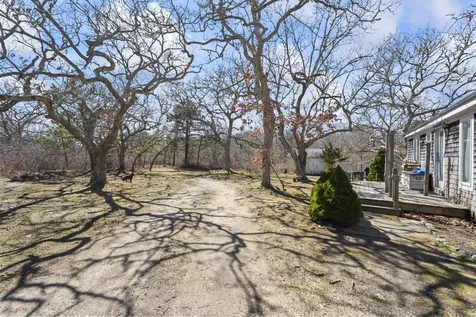 47 Quenames Road Chilmark MA 02535