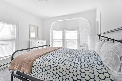 35 New York Avenue Oak Bluffs MA 02557