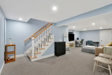 7 Meetinghouse Village Way Edgartown MA 02539