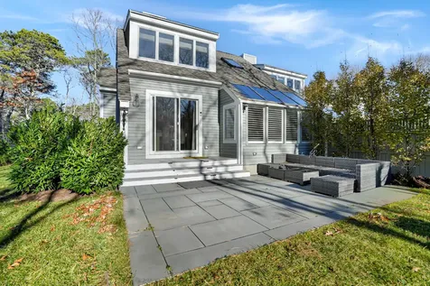 7 Meetinghouse Village Way Edgartown MA 02539