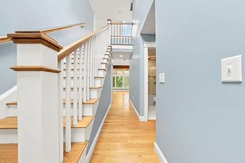 7 Meetinghouse Village Way Edgartown MA 02539