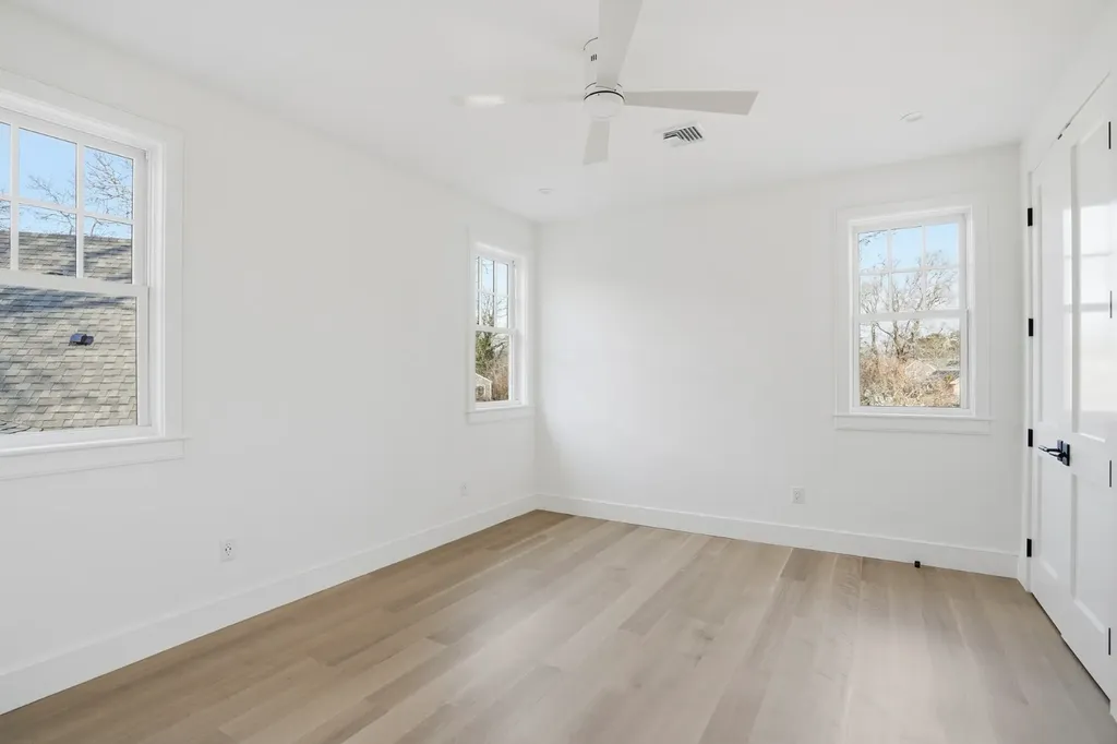 35 Mt Aldworth Road Vineyard Haven MA 02568
