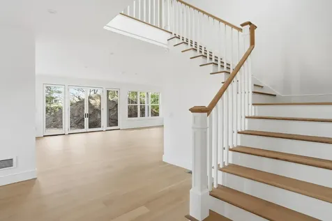 35 Mount Aldworth Road Vineyard Haven MA 02568