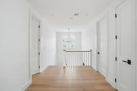 35 Mount Aldworth Road Vineyard Haven MA 02568