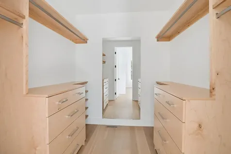 35 Mount Aldworth Road Vineyard Haven MA 02568