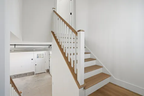 35 Mt Aldworth Road Vineyard Haven MA 02568
