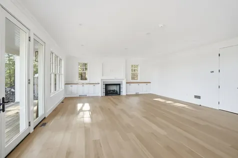 35 Mt Aldworth Road Vineyard Haven MA 02568