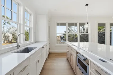 35 Mt Aldworth Road Vineyard Haven MA 02568