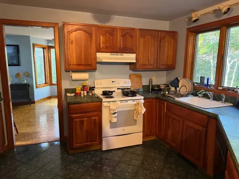 20 Brook Hollow Road West Tisbury MA 02575