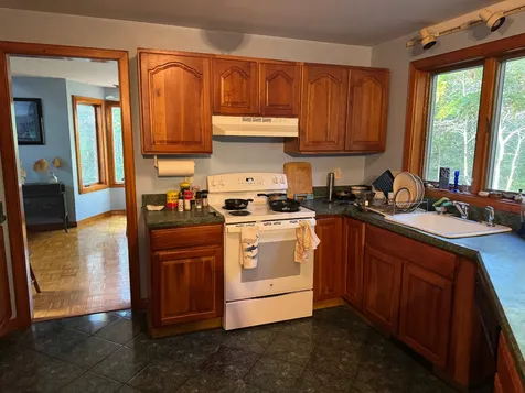20 Brook Hollow Road West Tisbury MA 02575