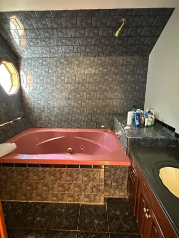 20 Brook Hollow Road West Tisbury MA 02575