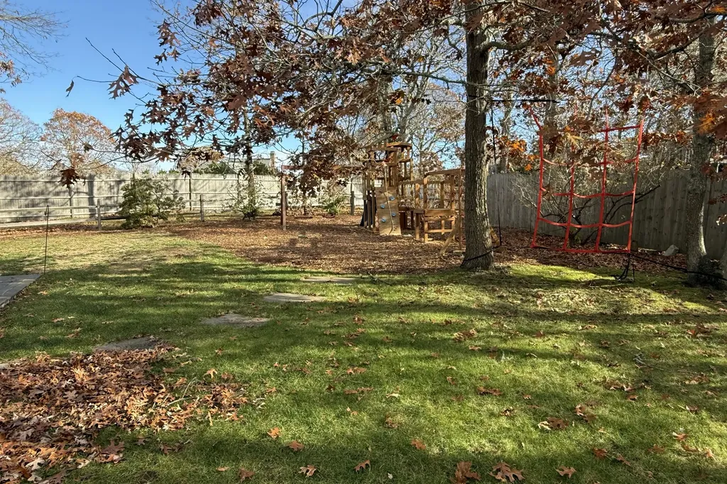 35 Mariners Way Edgartown MA 02539