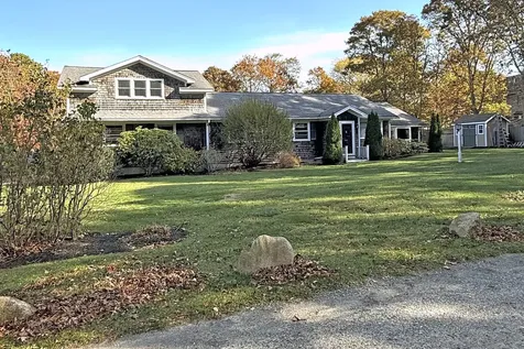 35 Mariners Way Edgartown MA 02539