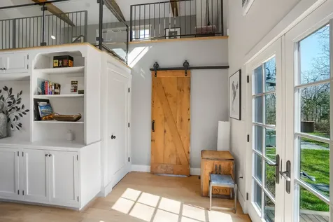 114 Meetinghouse Way Edgartown MA 02539
