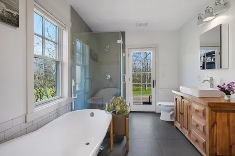 114 Meetinghouse Way Edgartown MA 02539