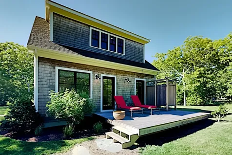 114 Meetinghouse Way Edgartown MA 02539