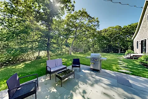 114 Meetinghouse Way Edgartown MA 02539