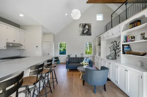 114 Meetinghouse Way Edgartown MA 02539