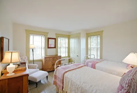 31 Butlers Cove Road Edgartown MA 02539