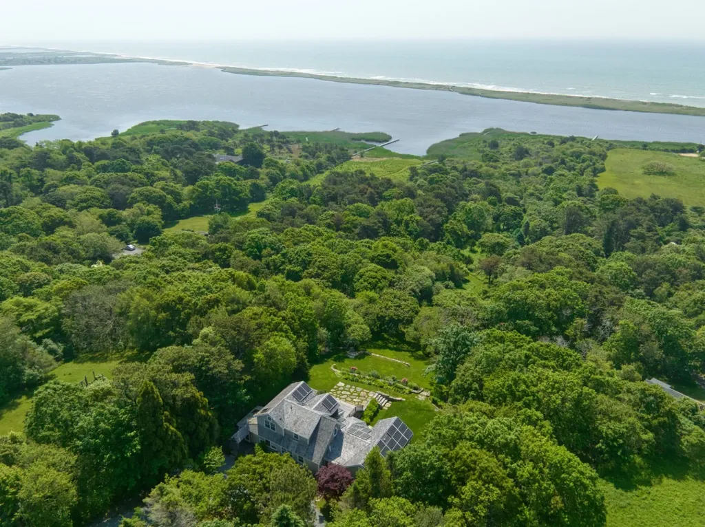 308 South Road Chilmark MA 02535