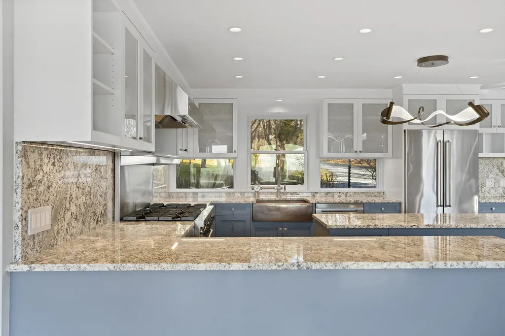 308 South Road Chilmark MA 02535