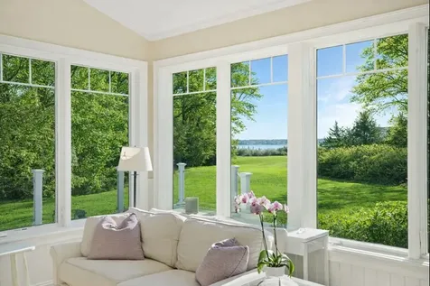 16 Frog Hollow Vineyard Haven MA 02568