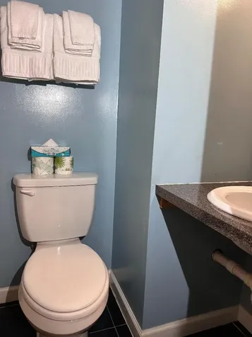 21 Island Inn Road Oak Bluffs MA 02557