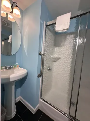 21 Island Inn Road Oak Bluffs MA 02557