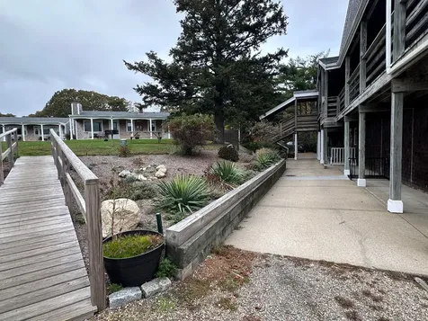 21 Island Inn Road Oak Bluffs MA 02557