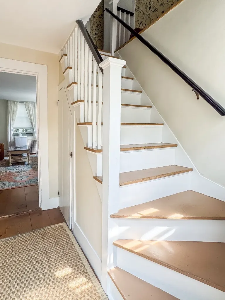 69 School Street Edgartown MA 02539