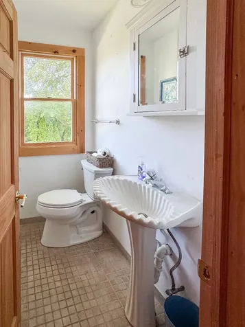 69 School Street Edgartown MA 02539